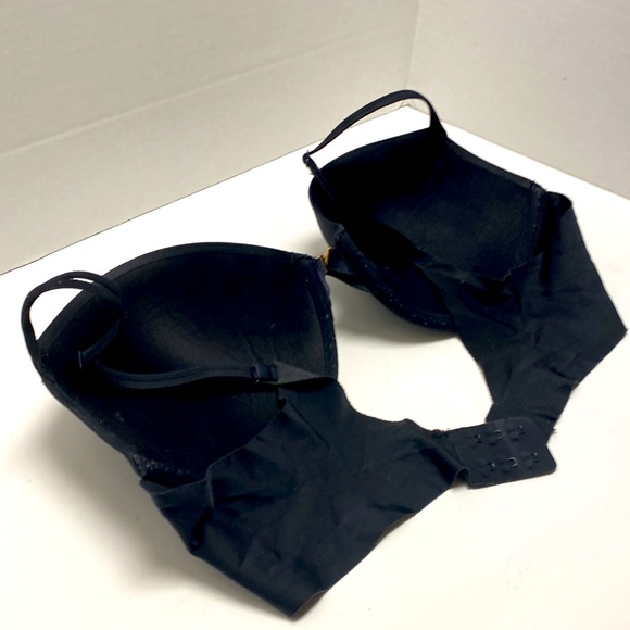 Victoria Secret black bra Size 36D - Picture 4 of 7